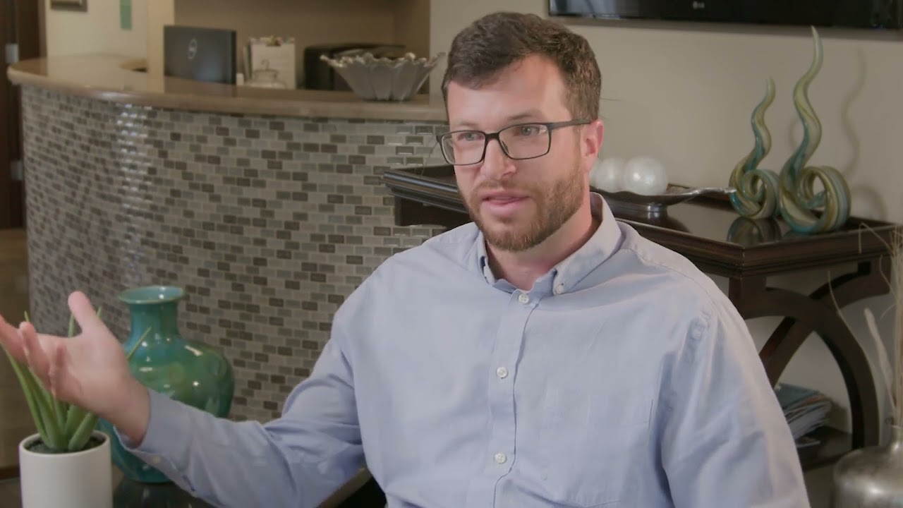 Brock Davidson DDS on dental implants