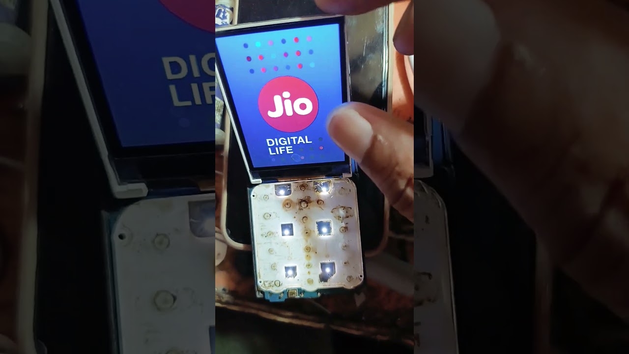 jio 220b display white problem