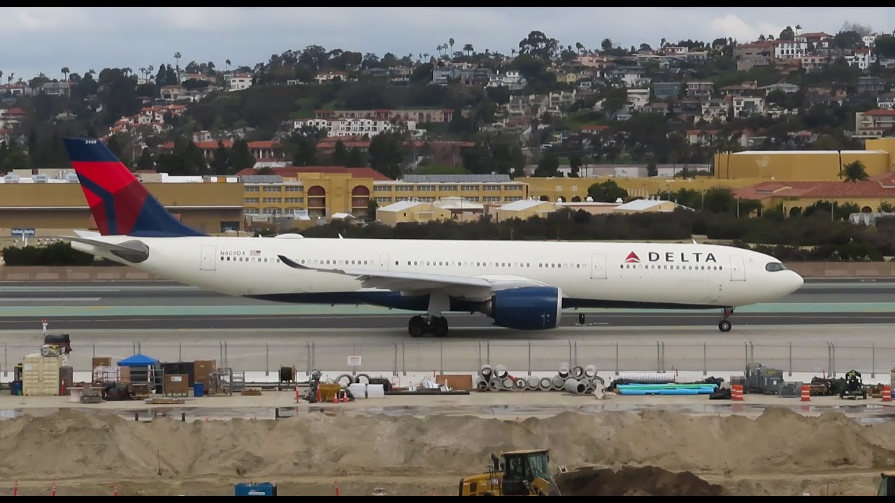 RARE Delta Airbus A330-900neo Takeoff out of San Diego