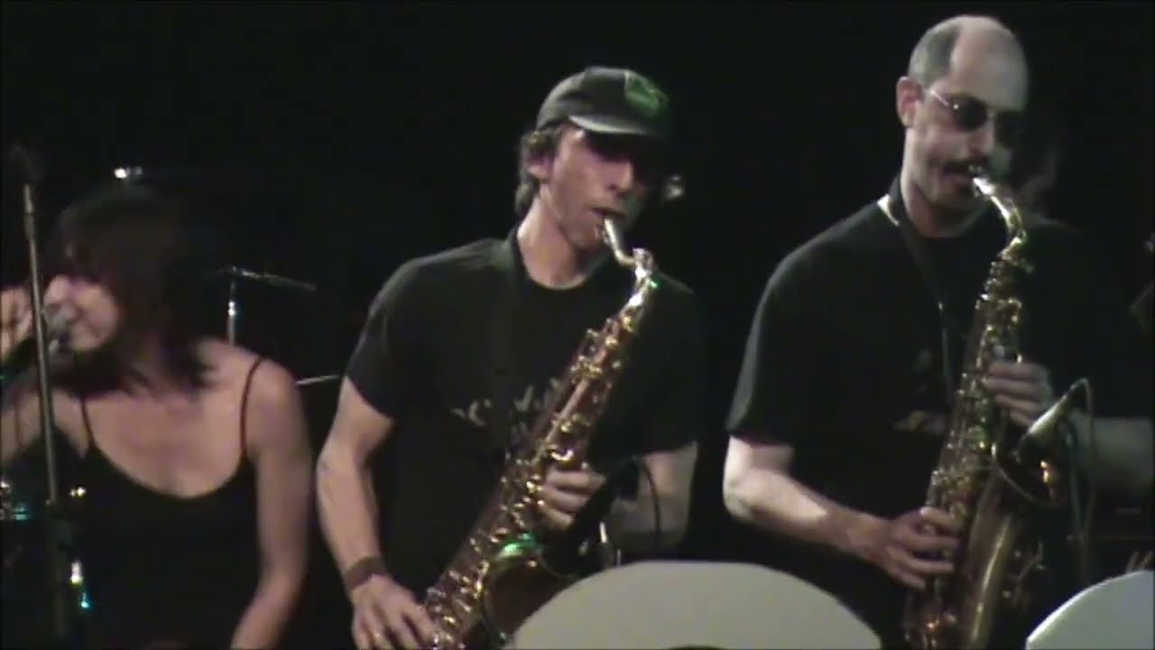 Sat&eacute;lite Kingston (Inferno 24/10/2009)