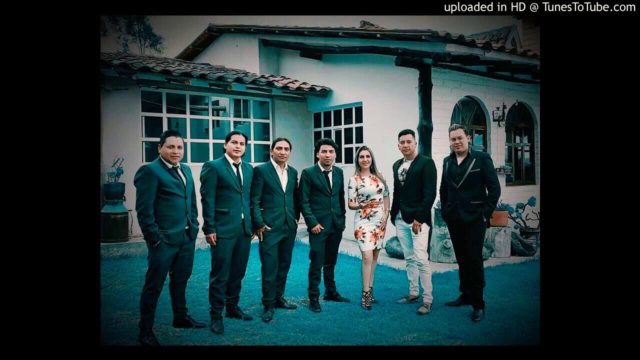 Rolands Band mix en vivo huellas de amor❤
