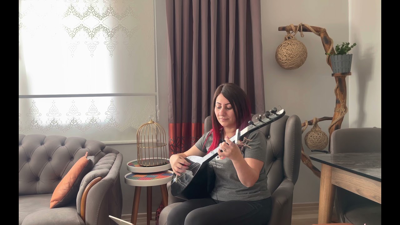 Oralı değil / Yasemin Yıldız