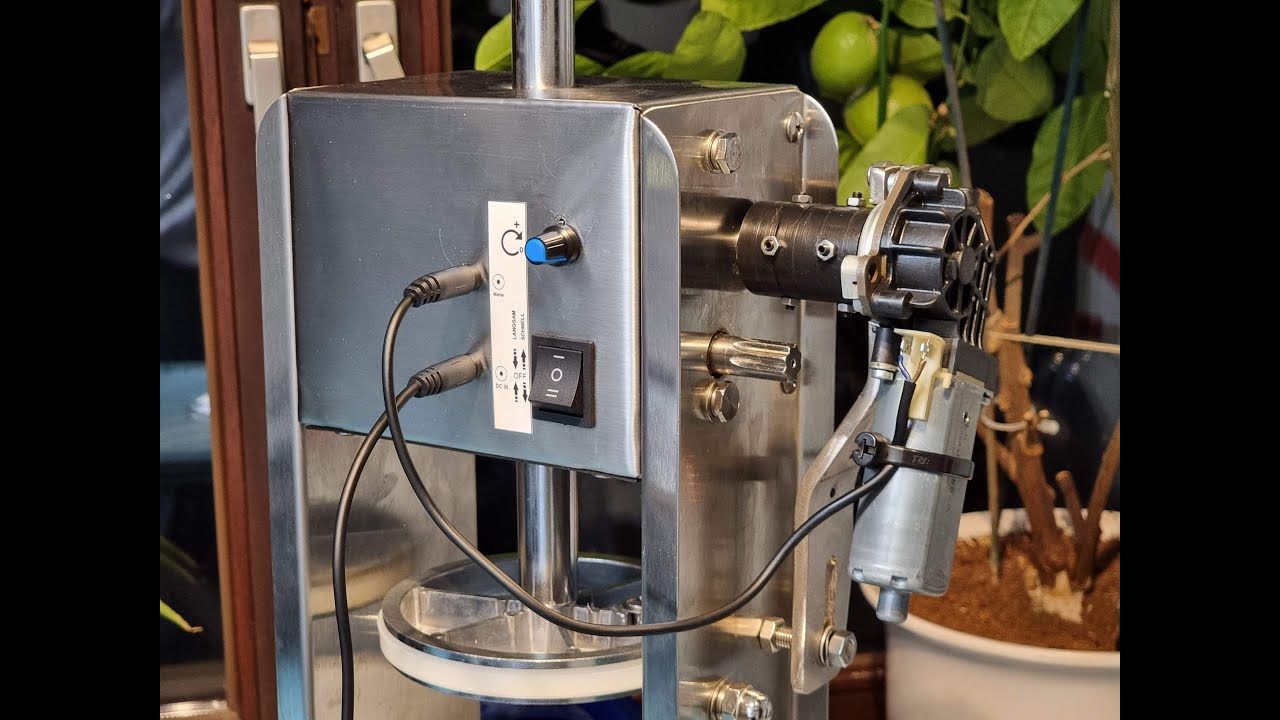 Elektrischer Antrieb (auf/ab + Drehzahl regelbar) für Wurstfüller