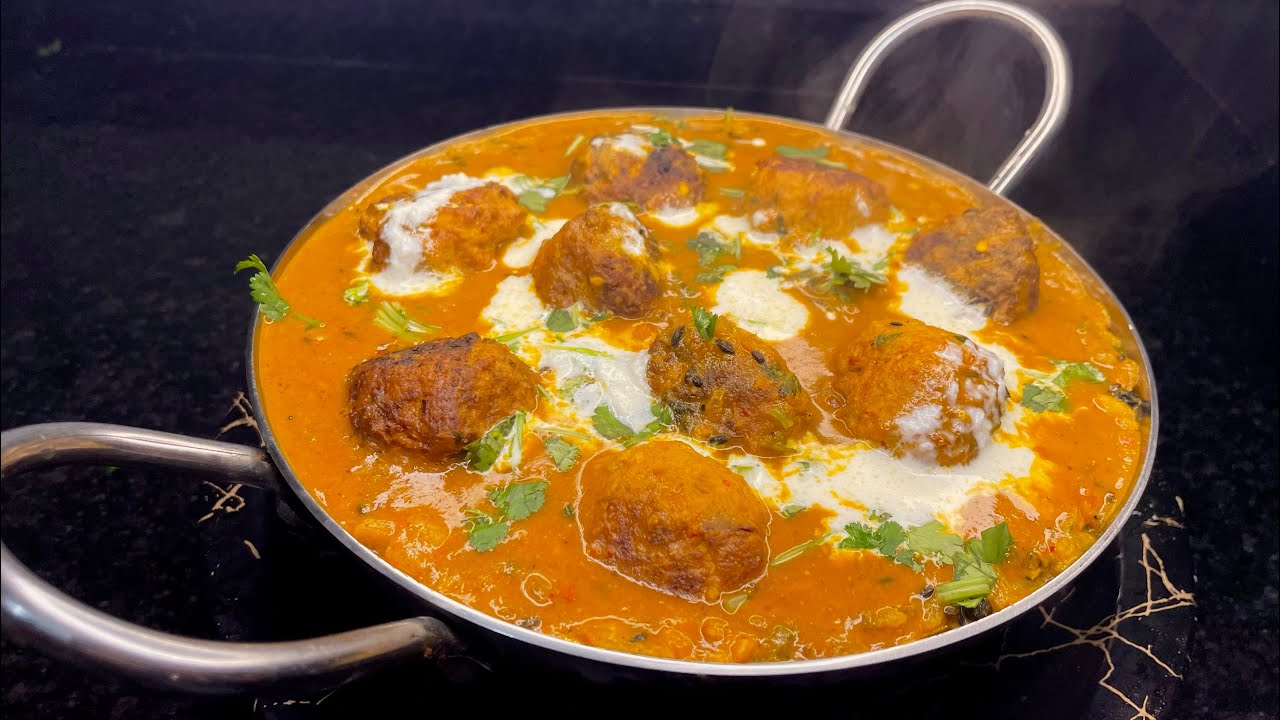 गोभी कोफ्ता रेस्टोरेंट स्टाइल सिम्पल ग्रेवी recipe