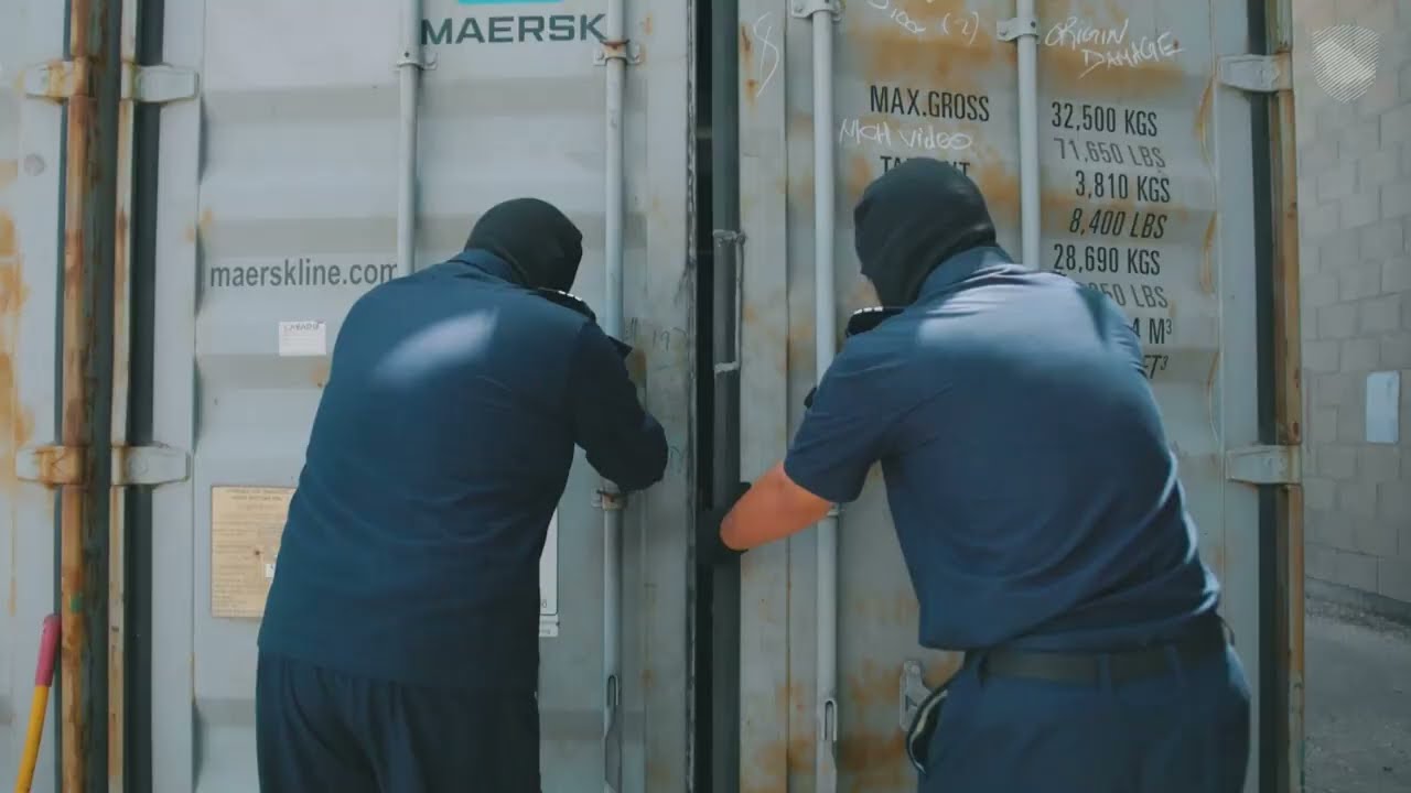 إحباط محاولة تهريب  15 مليون حبة كبتاجون عُثر عليها مُخبأة في إرسالية وردت عبر ميناء جدة الإسلامي