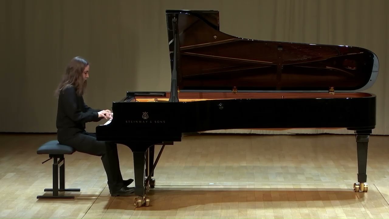Ekaterine Nikoladze - S. Rachmaninoff, Moment Musicaux, Op. 16, No 6 in C major