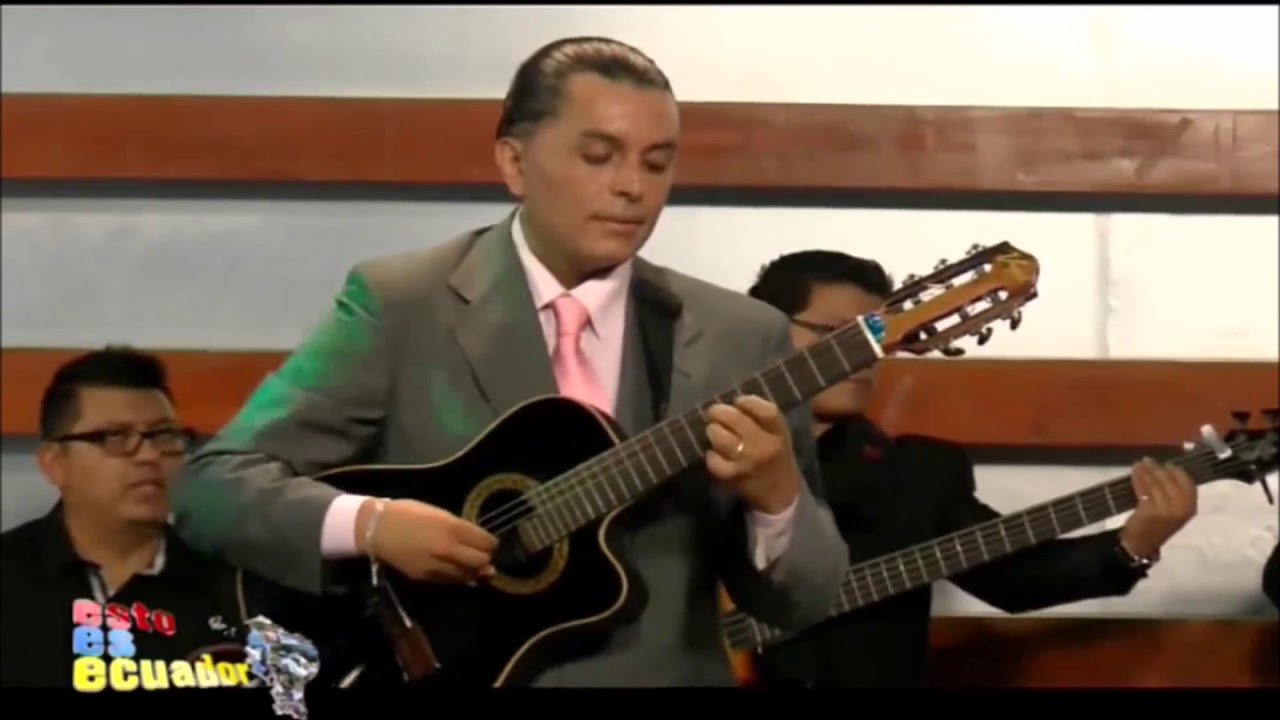 Cuando te recuerdo pasillo de Paco Godoy Interpreta: Rodrigo Ponce