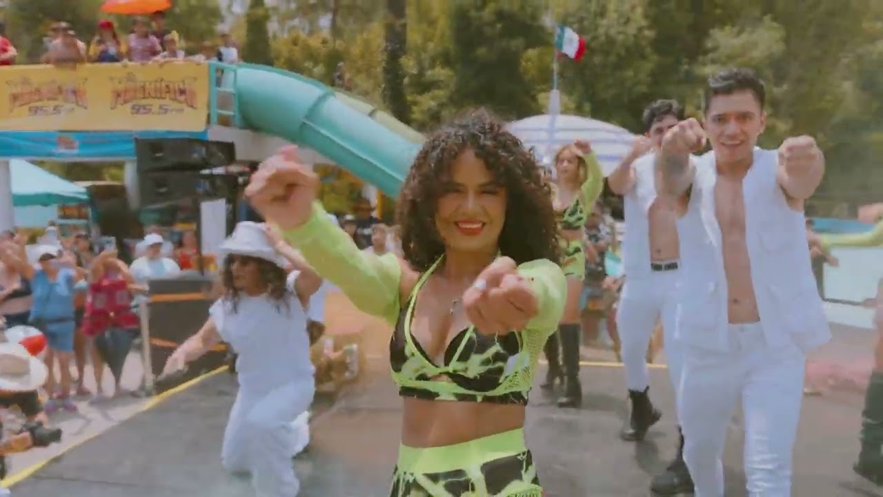 Grupo Jalado En Vivo Parque Acuático  Agua Azul ( EL ABONERO )