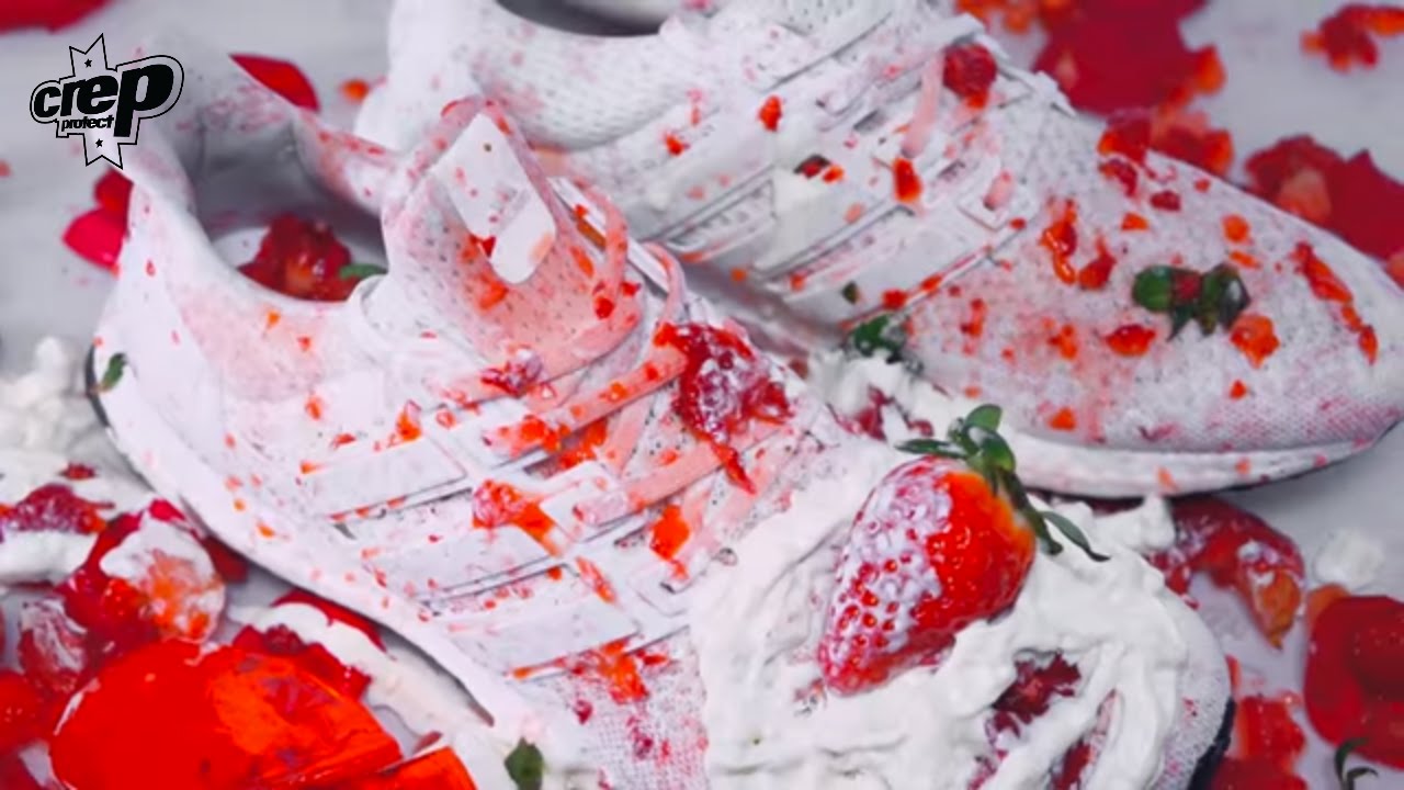 How to clean Adidas ULTRA Boost WHTE vs STRAWBERRIES and CREAM -Crep Protect Cure -EXTREME TEST 4