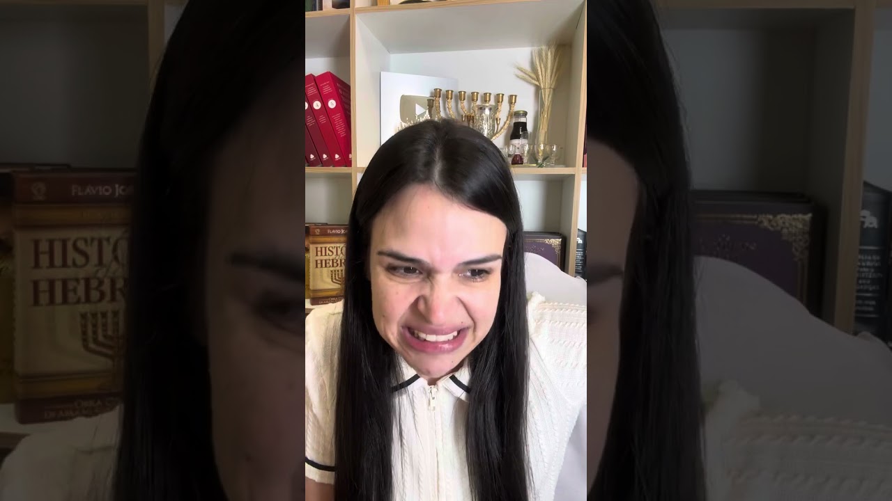 TEM UMA PESSOA QUE NÃO ESPERAVA VER VOCÊ LEVANTAR.