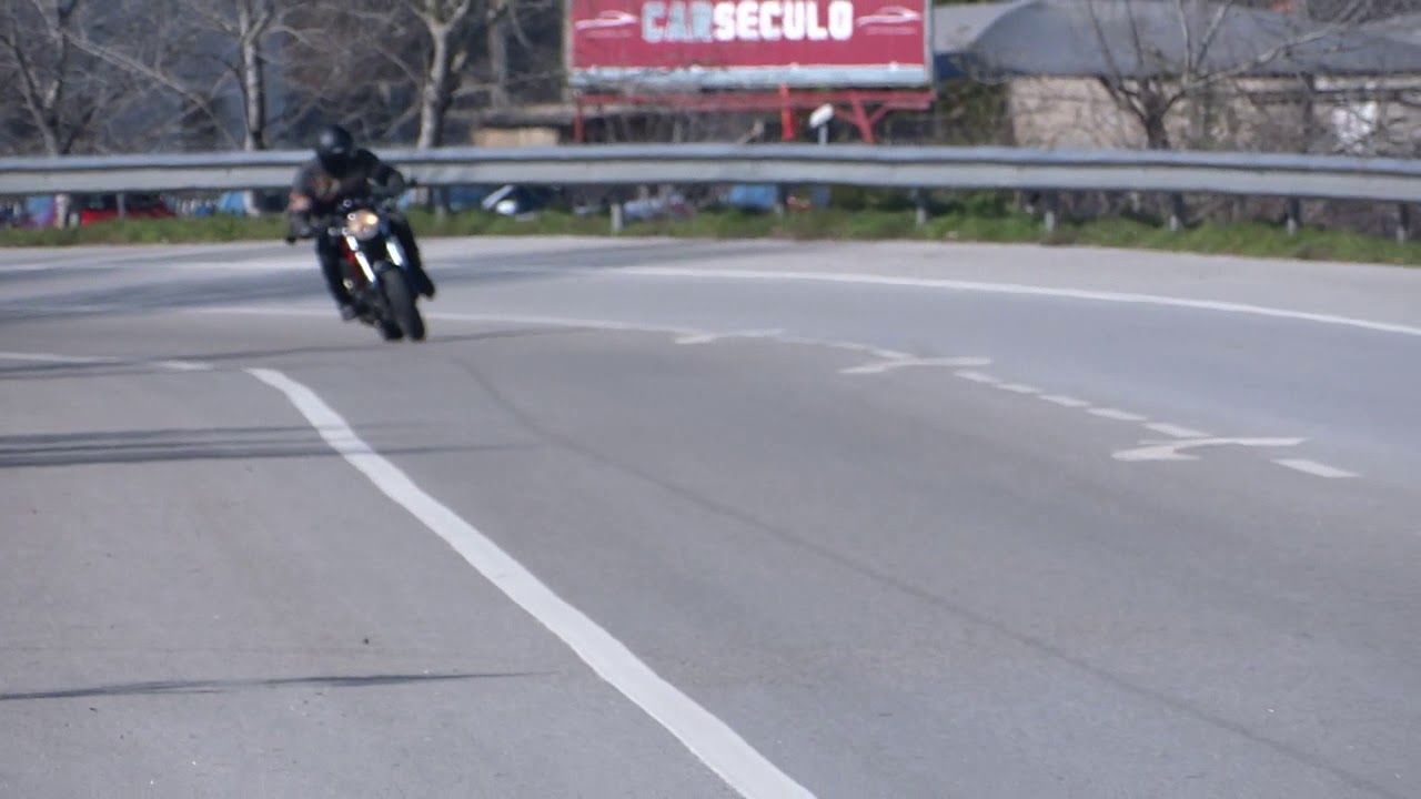 Ducati Monster 695 with Mivv Oval Carbon Exhausts
