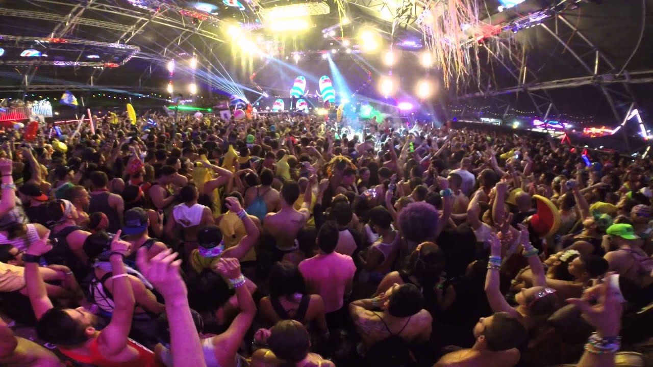 Dada Life & Sebastian Bach - Born to Rage LIVE from EDC Las Vegas 2014
