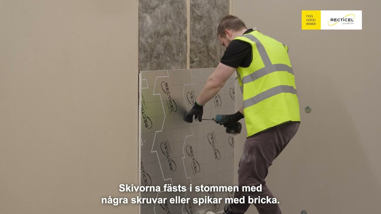 Installation av PIR-isolering i v&auml;gg i ett mindre hus som &aring;ngsp&auml;rr (nybyggnation)