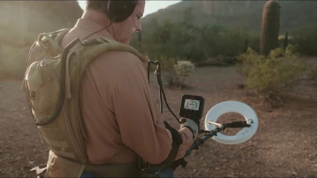 كاشف الذهب والمعادن GPZ8000 / Minelab GPZ8000