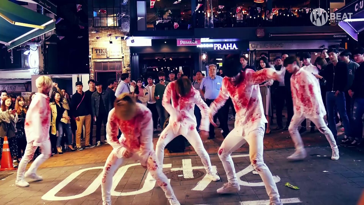 에이스(A.C.E) - ZOMBIE Dance Busking in Itaewon