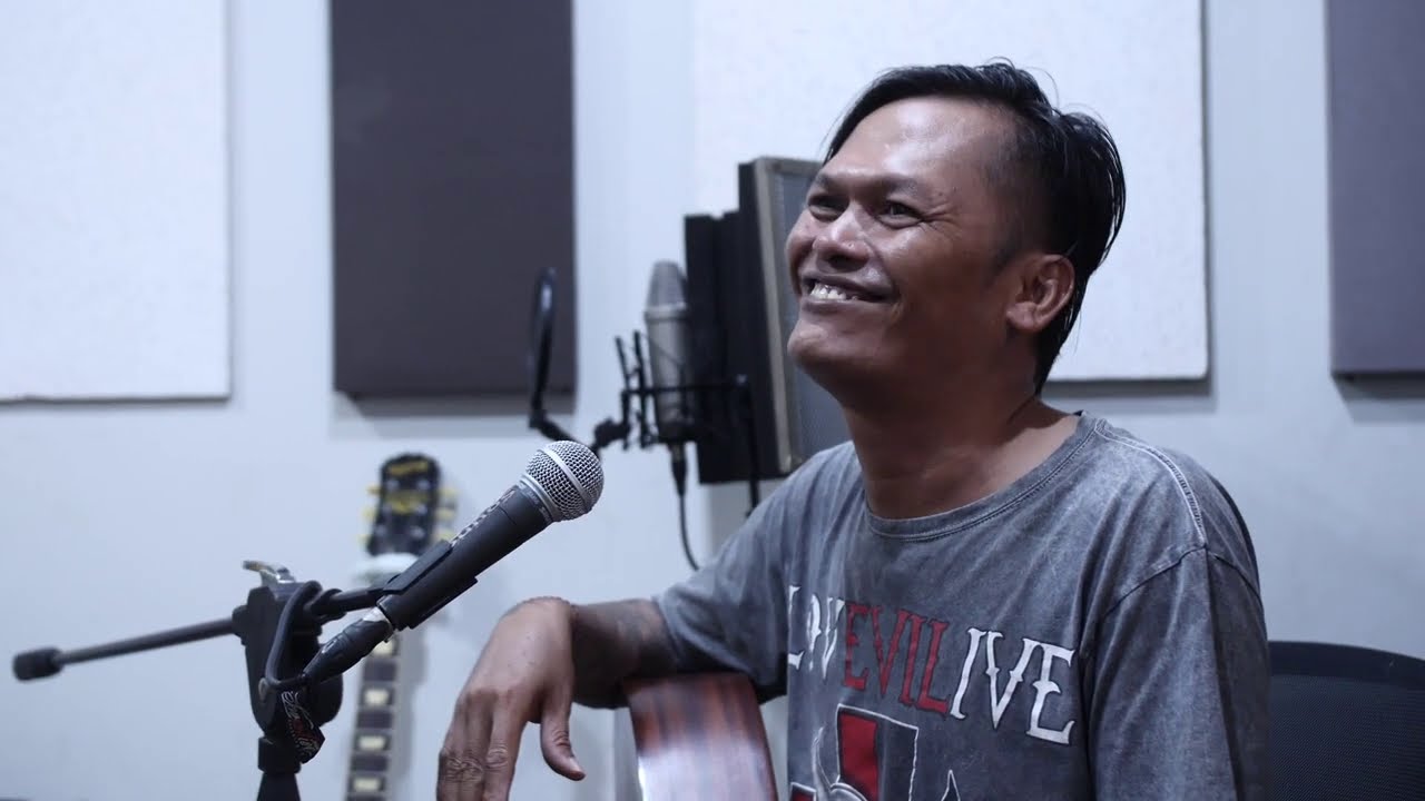 Proses penciptaan lagu | MEPLESIRAN (VLOG)