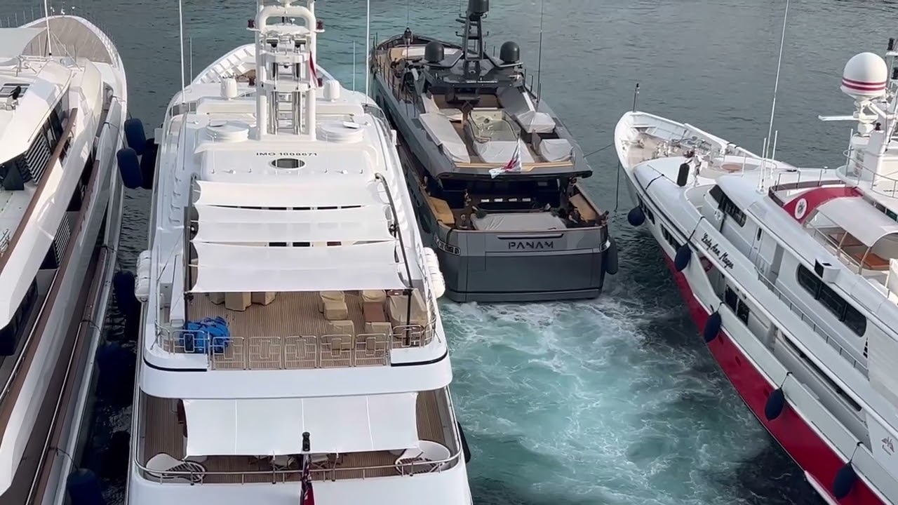 Superfast 40m PANAM Baglietto Max Speed 31knots Cruise Speed 25 knots @emman25MC