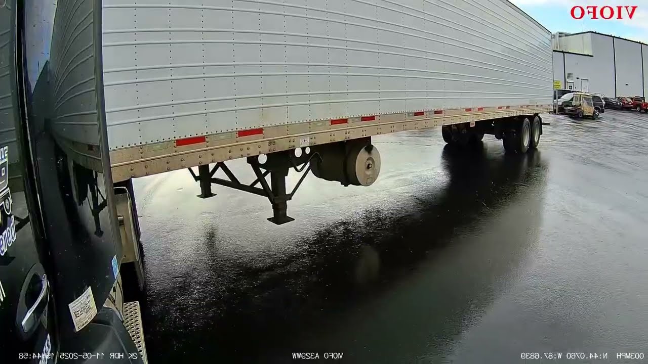 November 5, 2025/212 Another loading in Green Bay Wisconsin 