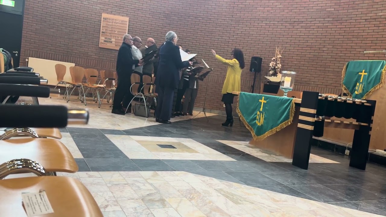 Koor Anugerah ~ “Bersatu dalam kasih”  @ geredja Elim Moluks Evangelische kerk te Nijmegen Hatert