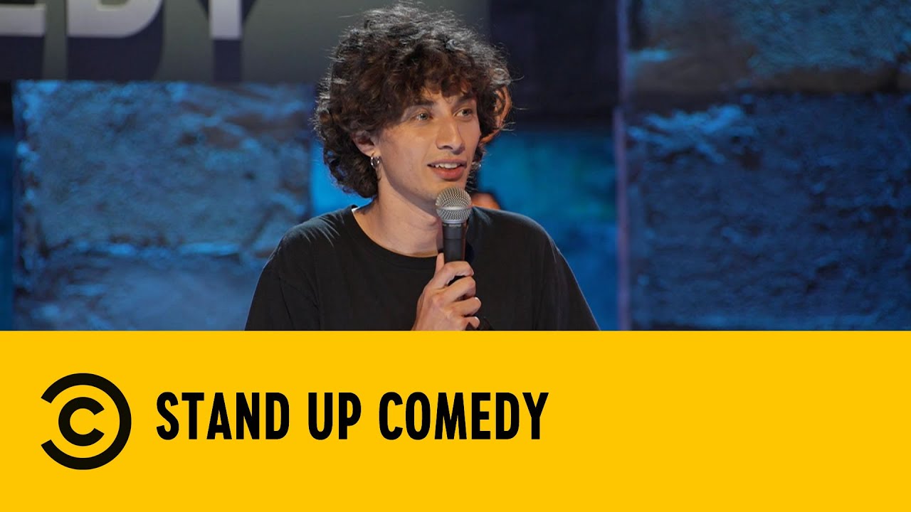 Dinosauri all'apericena - Salvo Di Paola - Stand Up Comedy - Comedy Central