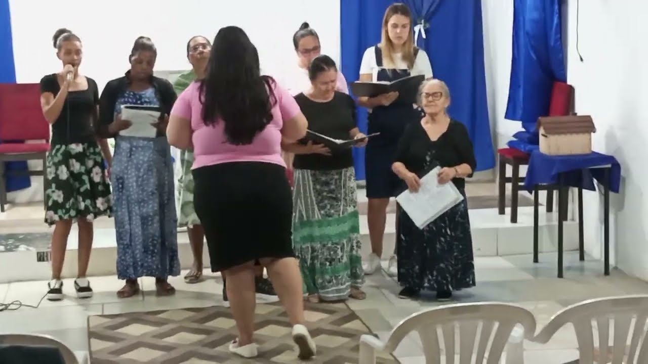 Sarah Farias - Sobrevivi (Coral  Do Círculo De Oração)