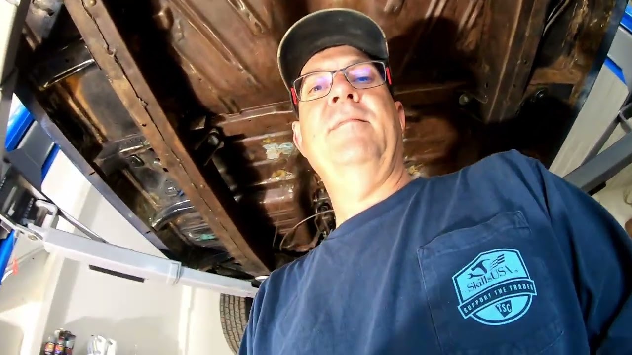 Рама и пол Chevrolet 55-го года выпуска — это лучше! #автомобиль #сделайсам #механик
