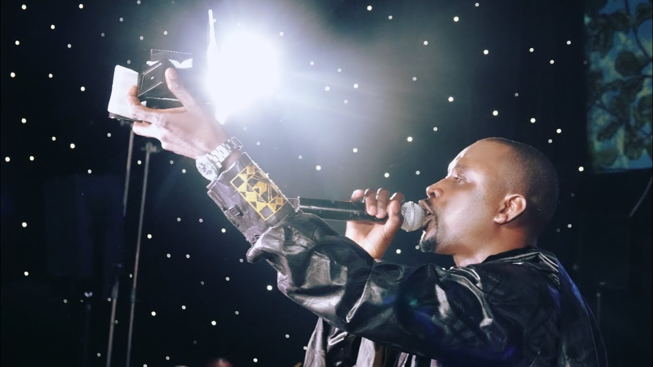 Demba Tandia - Concert (20ans  de carrière Paris) Partie 2/3