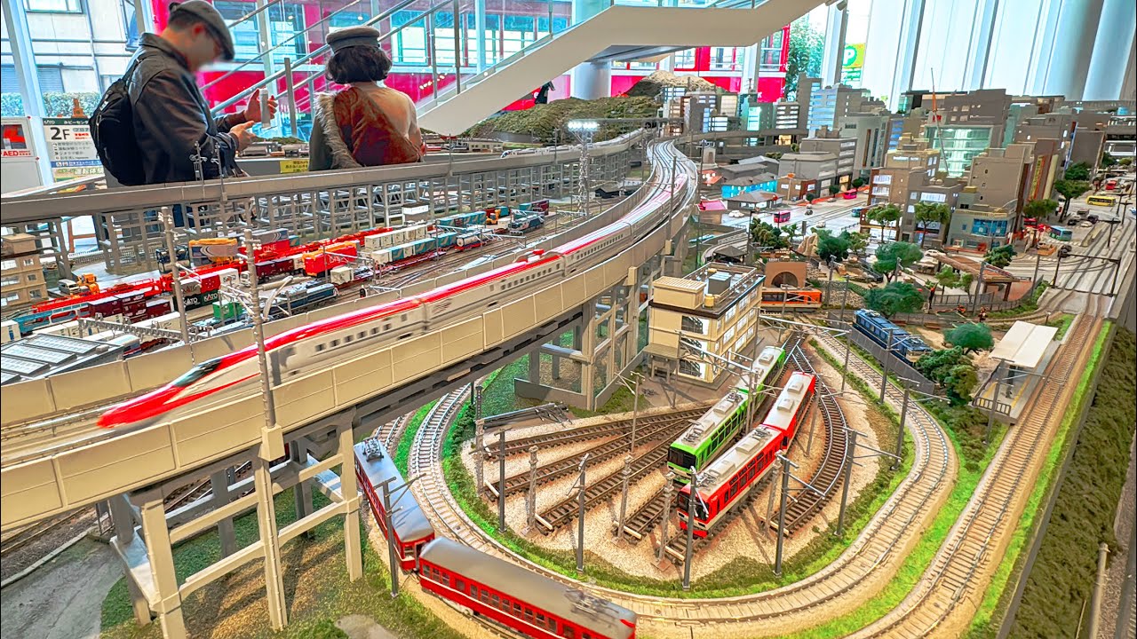 🚂 KATO Hobby Center Tokyo 2025: Новейшие модели в действии! Крупнейший диорамный макет Японии!