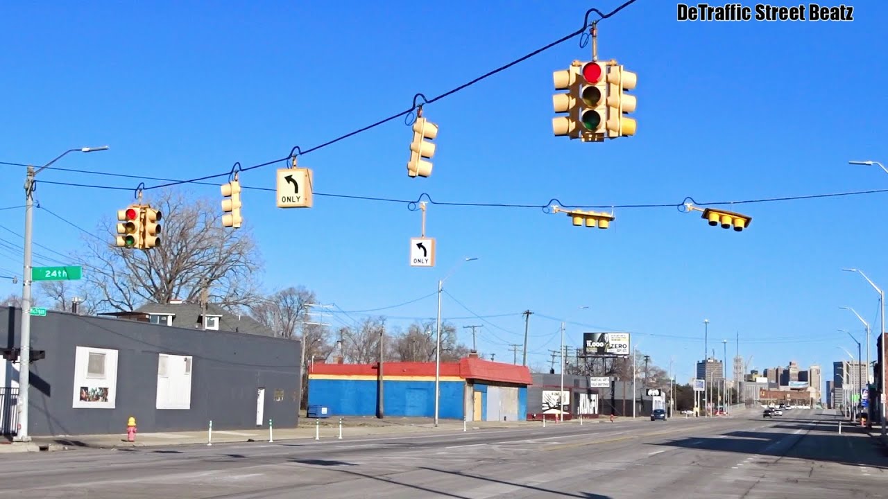 Traffic Lights Before Upgrade New Eagle Signals | Michigan & 24th