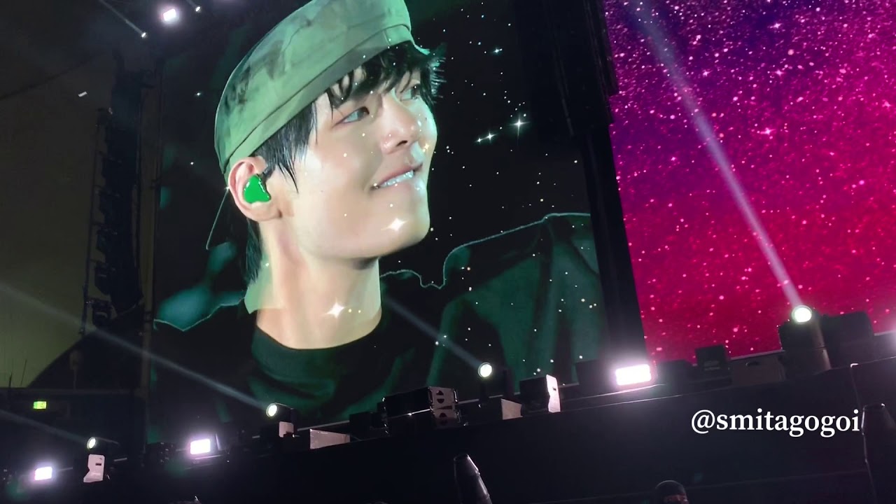 191011 MIKROKOSMOS + ENDING FIREWORKS - FANCAM | BTS IN RIYADH | KING FADH INTERNATIONAL STADIUM