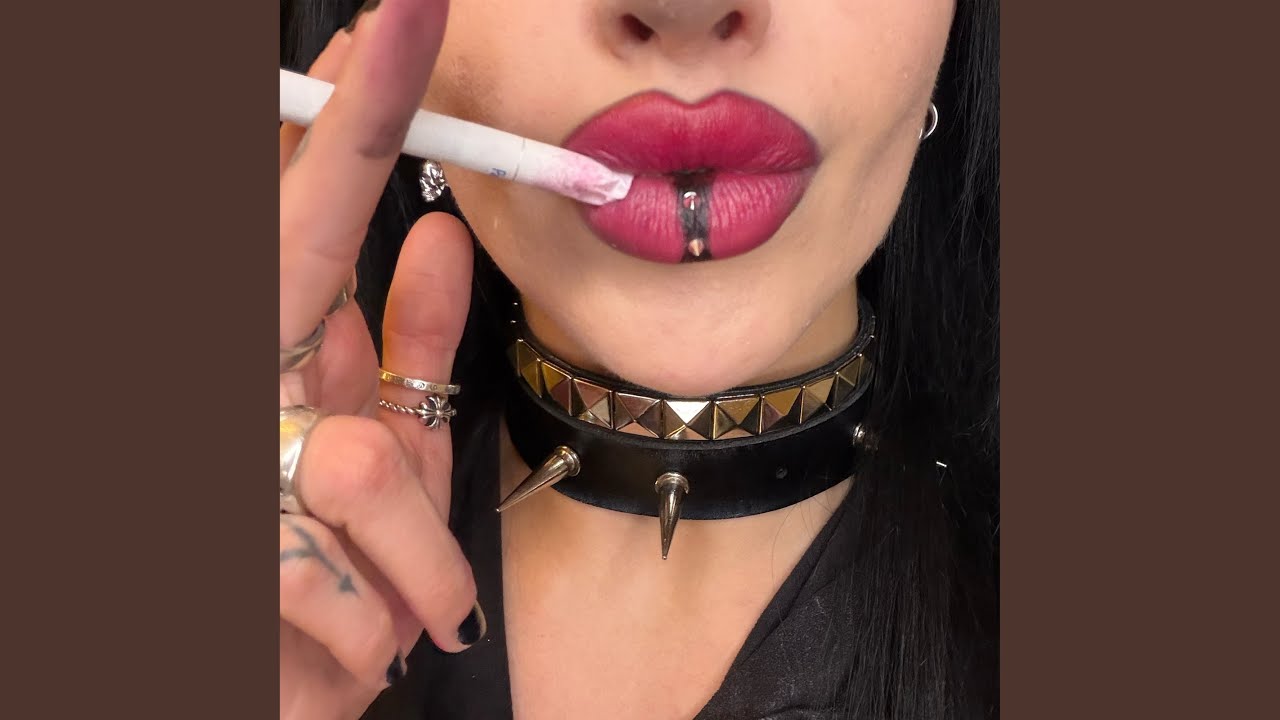 LIPSTICK