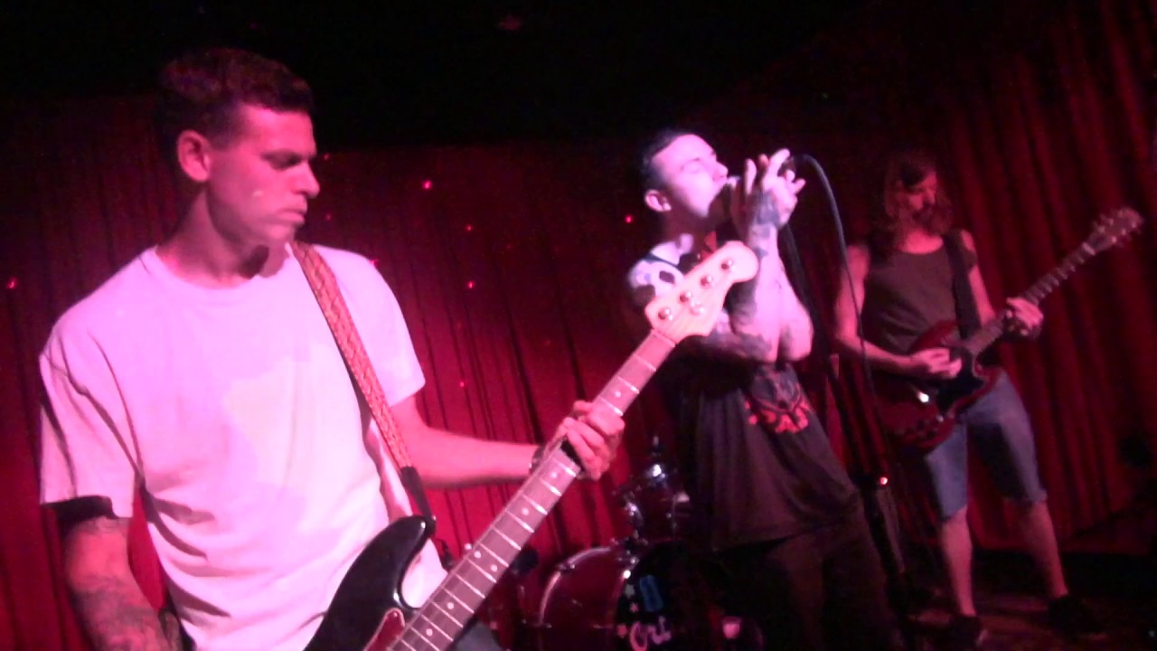 Night Sins - Daisy Chain