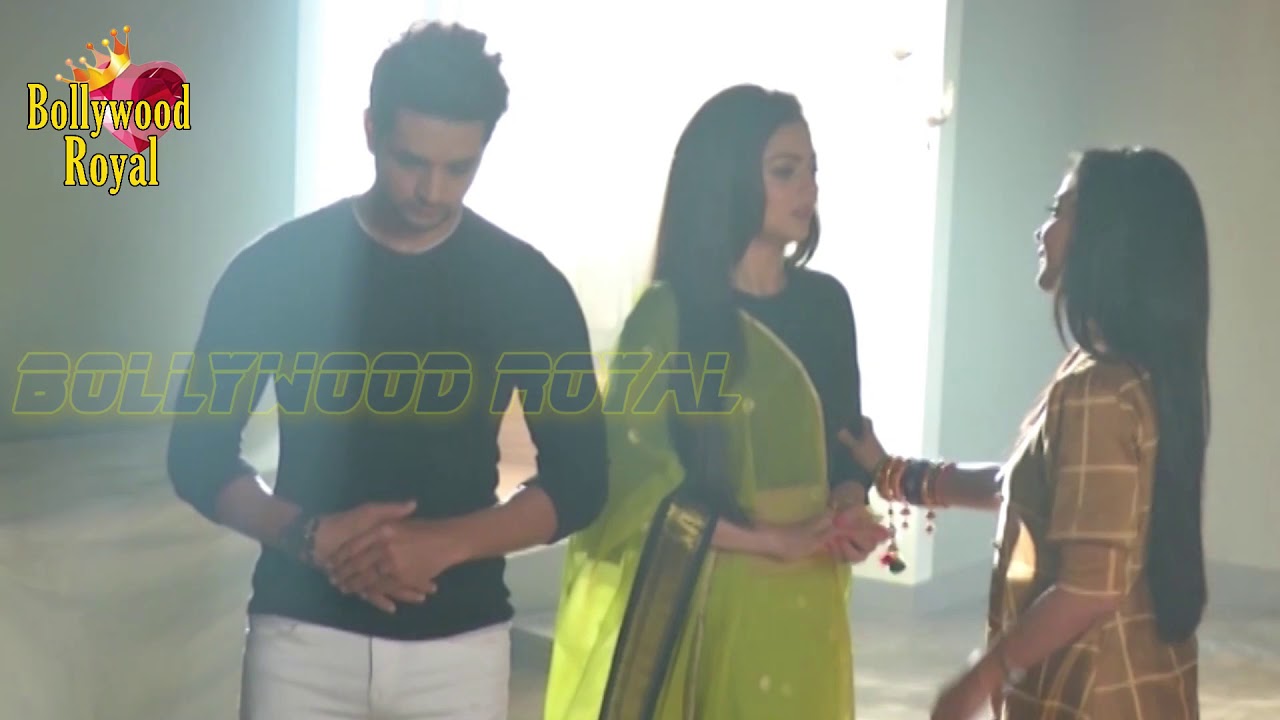 On Location Of TV Serial 'Silsila'