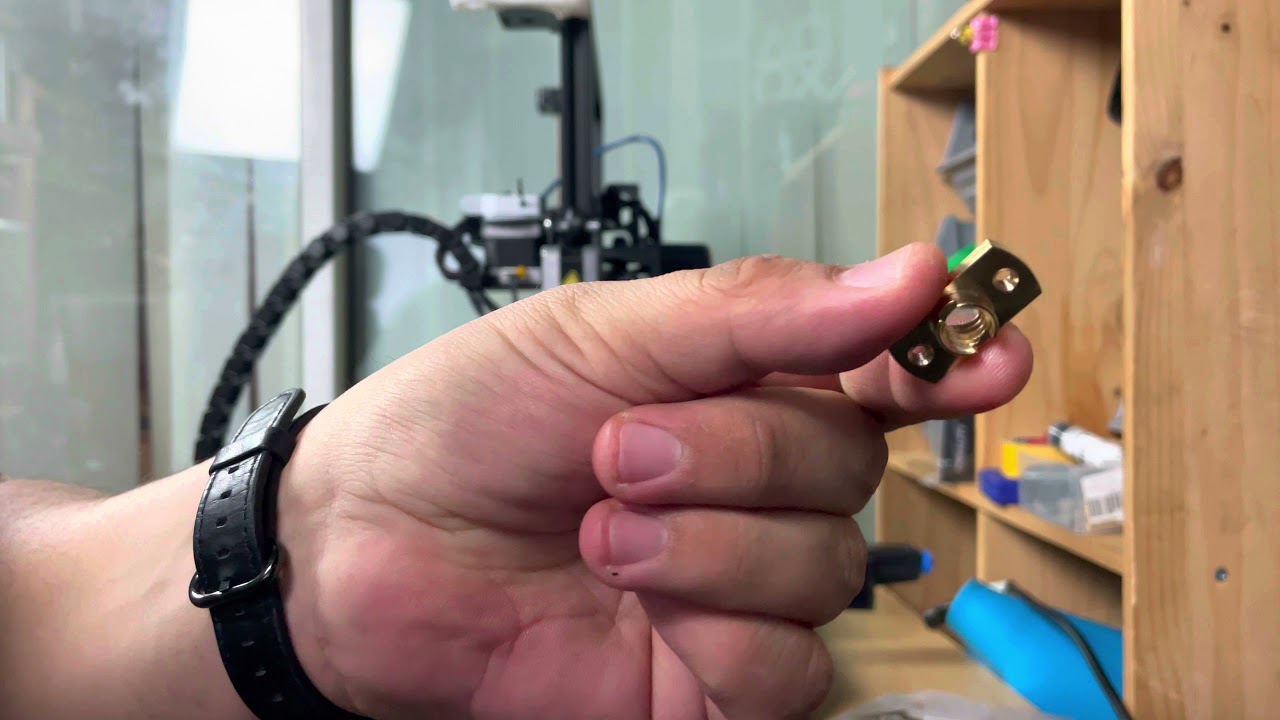 Установка гайки с люфтом Ender 3 V2