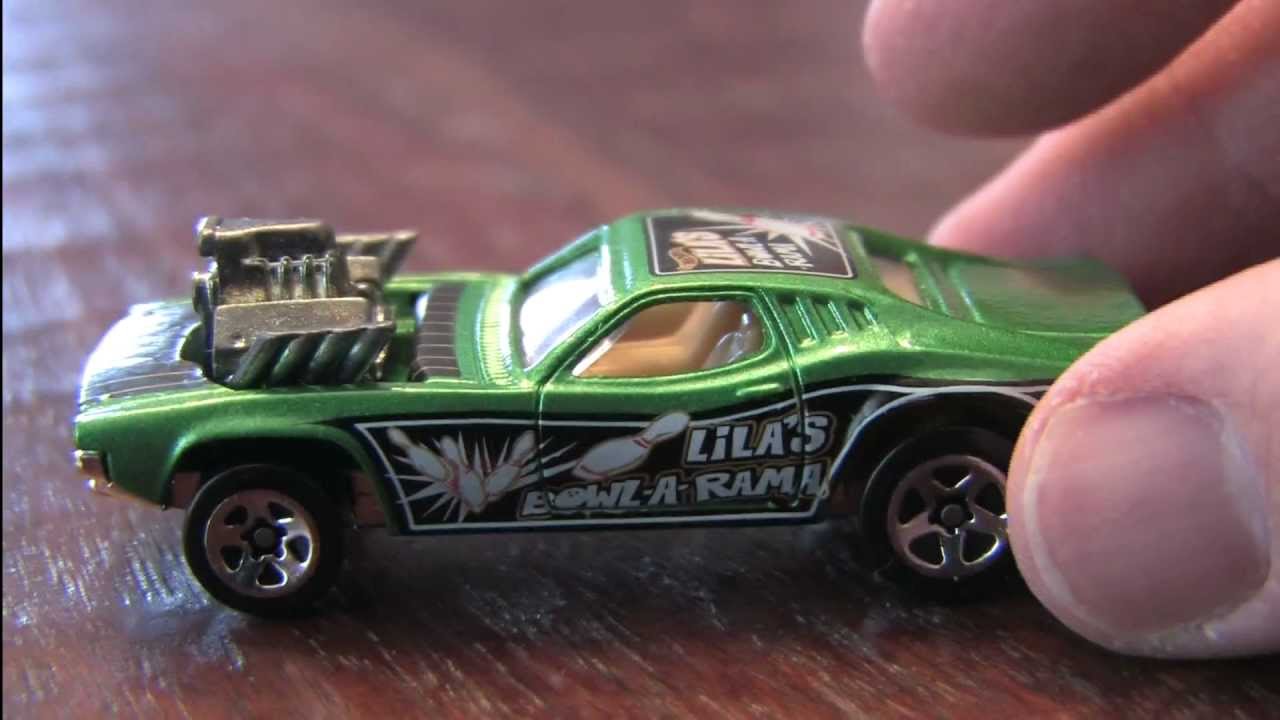CGR Garage - RODGER DODGER '70 DODGE CHALLENGER Hot Wheels review