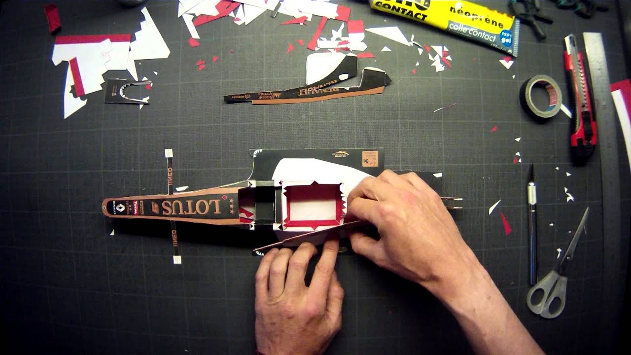 Lotus F1 en papier