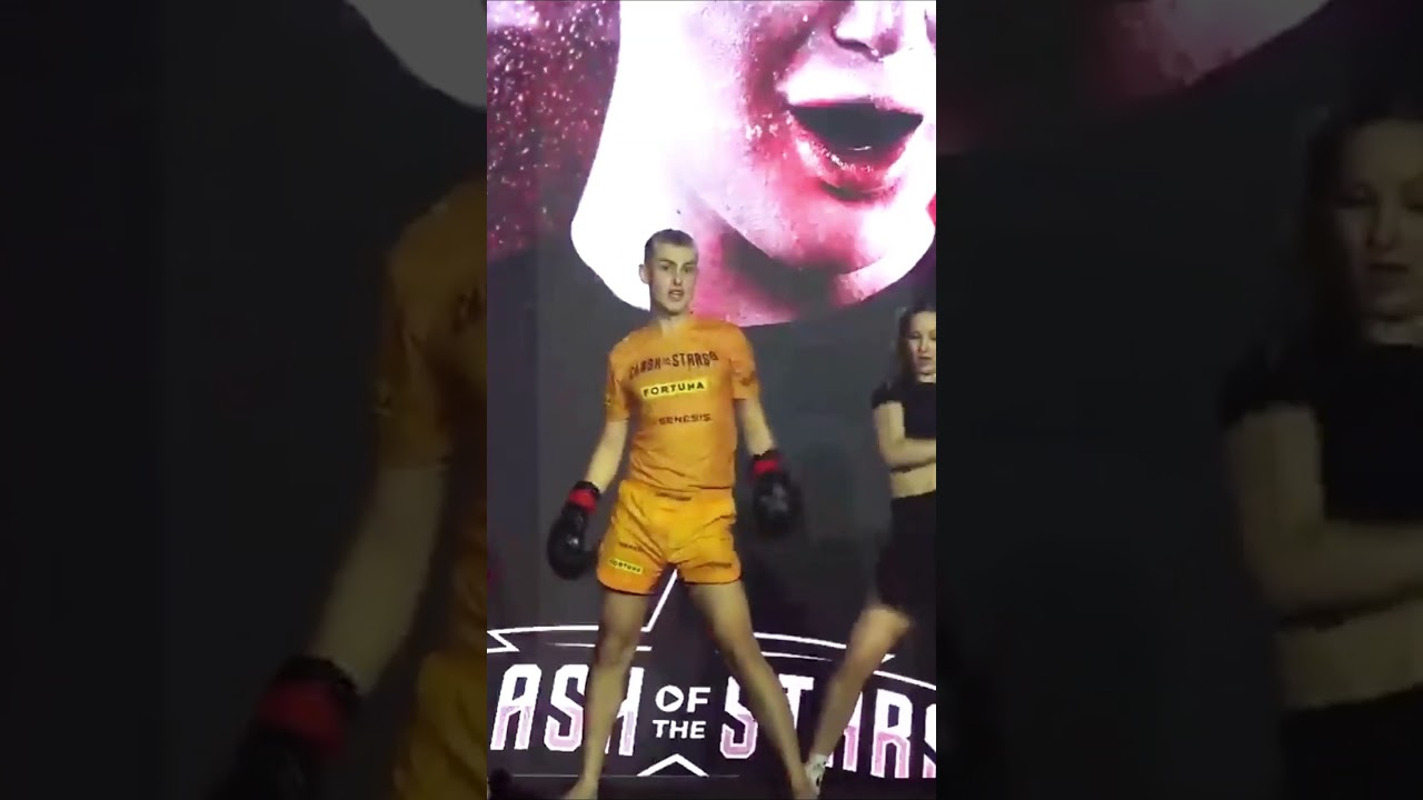 Kr&aacute;lovna Tade&aacute;&scaron; vs Dan Holomek taneček před z&aacute;pasem | Clash of the stars 5
