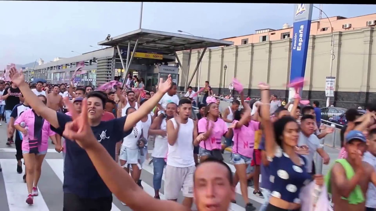 NOCHE ROSADA 2017 (Gol Rosado)