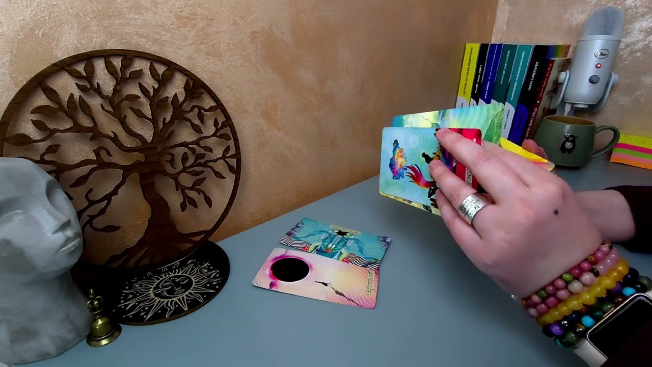 Ce te faci când această persoană nu se poate opri din a se gândi la tine ?!🔮🌈❤️‍🔥⚘️