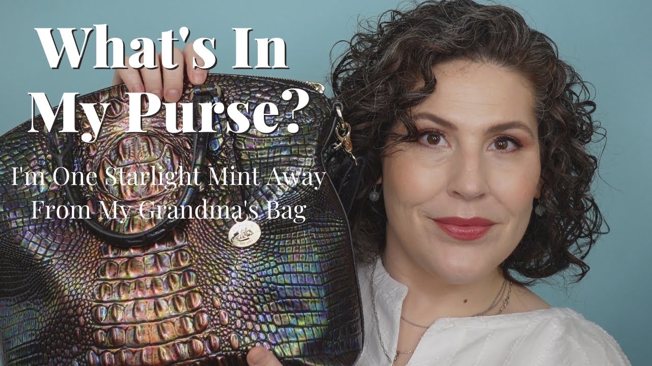 What's in my Purse - Random Stuff and Lots of Lip Products