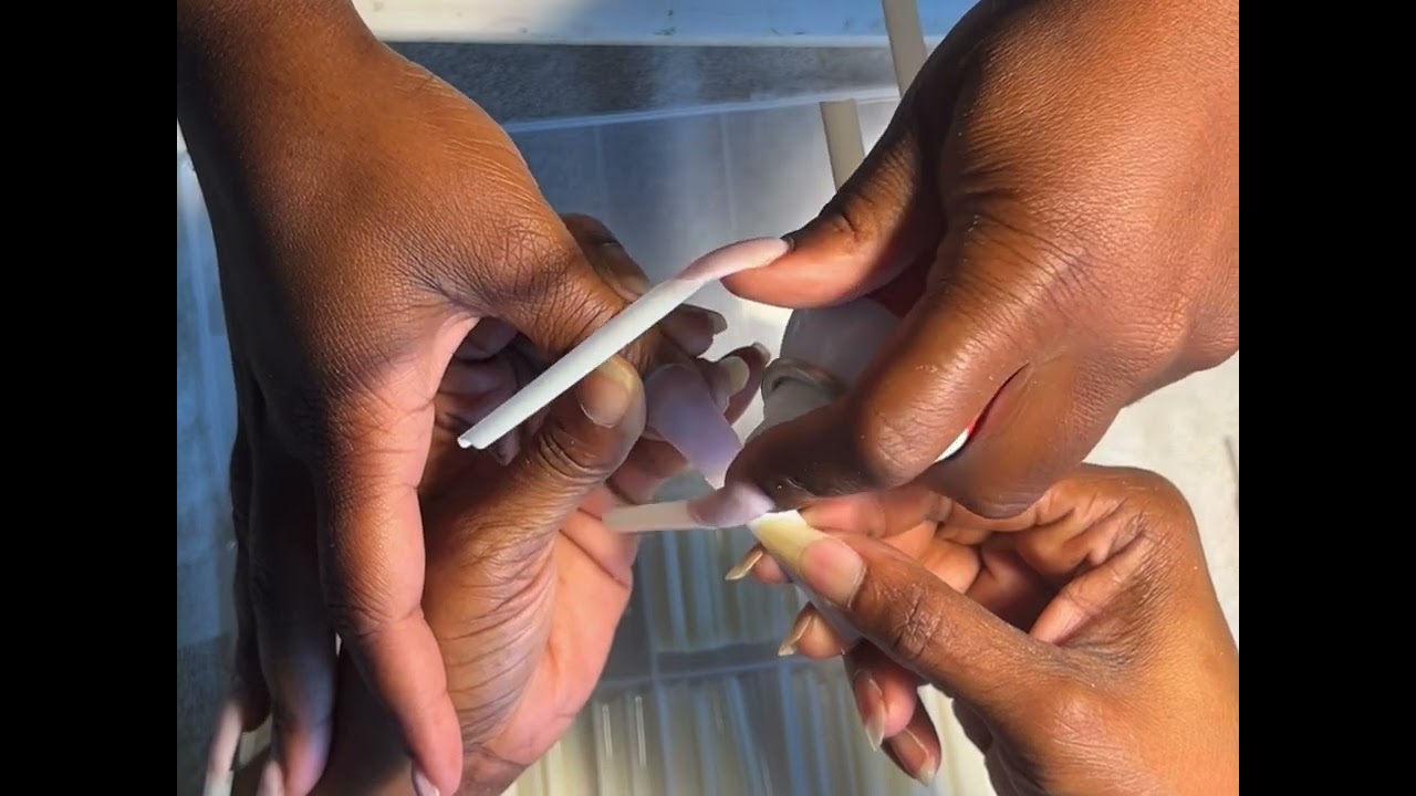 EXTENDO NAILS!