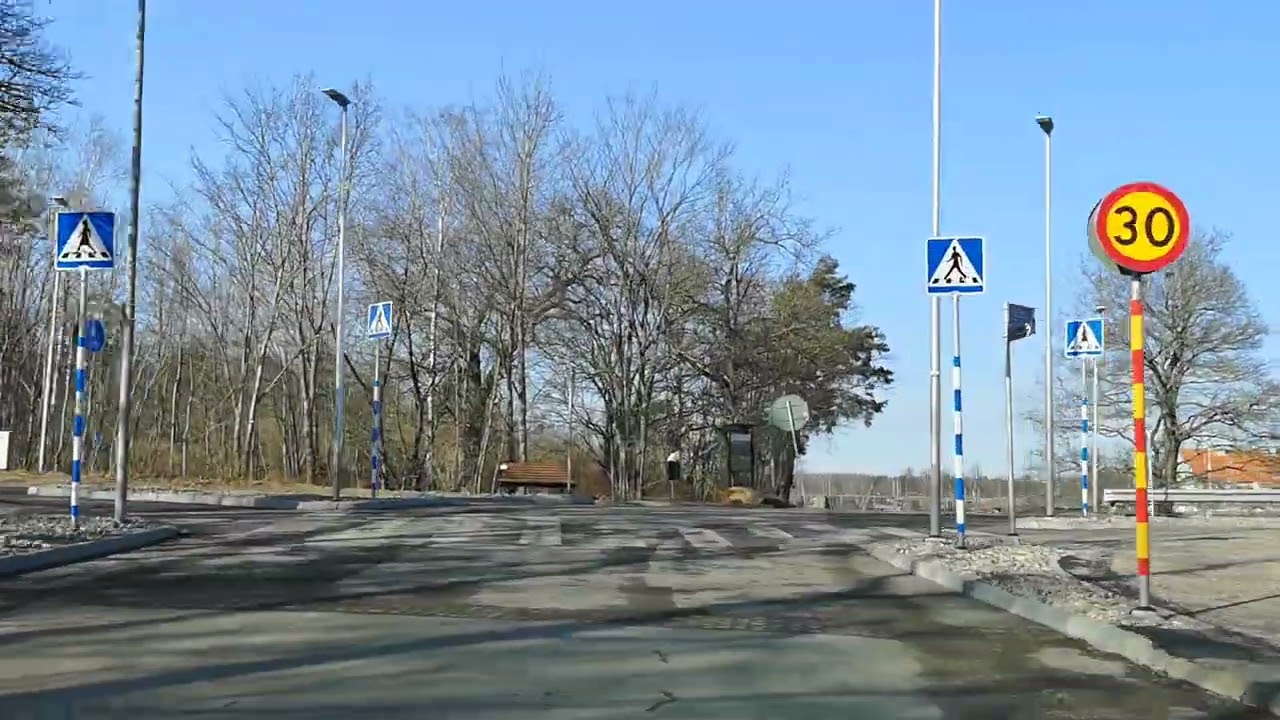 Testar en ny mobilhållare. Och snackar framtiden