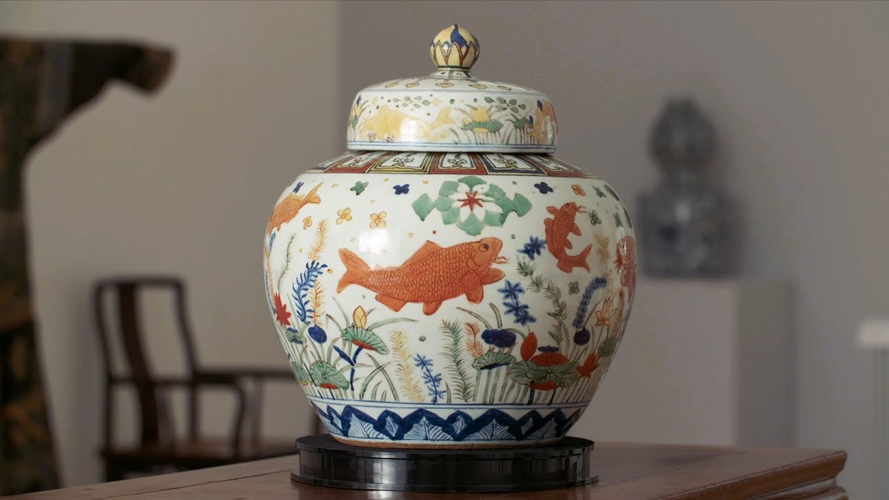 The Wucai Fish Jar – A Gem of the Eastern Renaissance