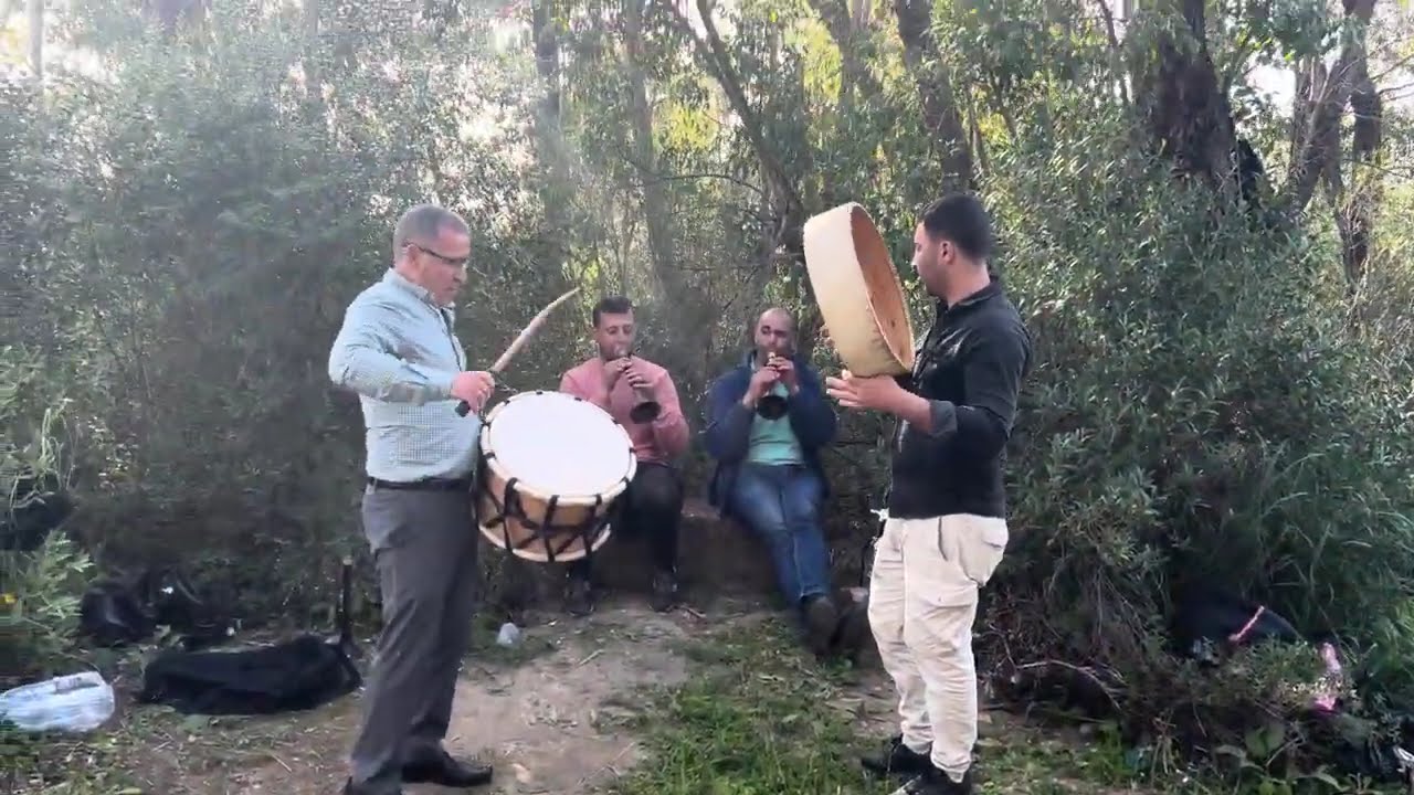 Idebalen _ Rwah-tuɣalin _ Troupe YAHIAOUI _ Paris/Île de France