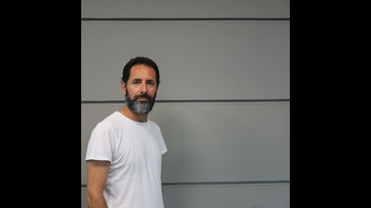 Miguel G&oacute;is: &ldquo;H&aacute; pessoas que est&atilde;o a fazer com&eacute;dia e n&atilde;o est&atilde;o muito interessadas na com&eacute;dia mesmo&rdquo;