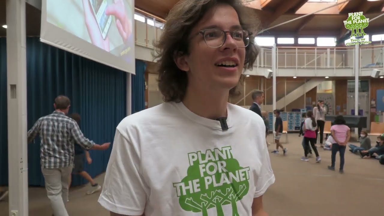 Back to the roots! Felix Finkbeiner besucht seine alte Schule, wo alles begann