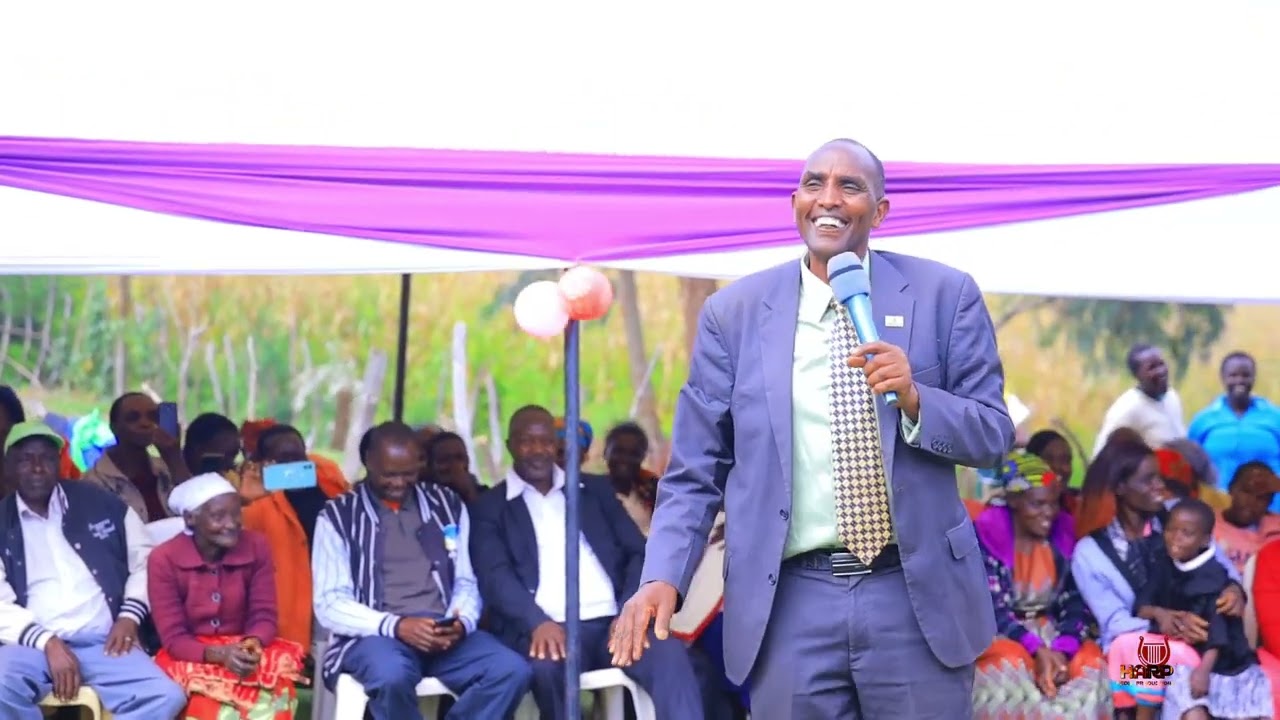 Pastor sang sermon on marriage during Nathan and Sharon koito