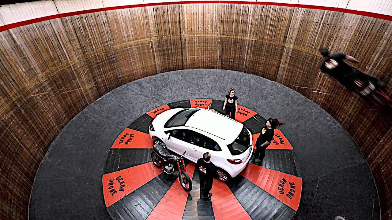 Mazda2 vs Wall of Death