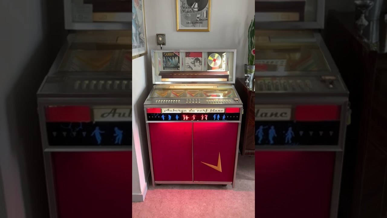 U2 Sunday bloody sunday jukebox Jupiter F100 Futura 1967