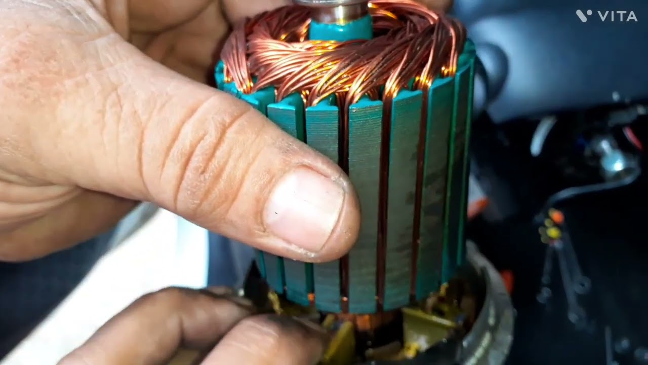 Como arreglar motor de dirección electroasistida de kia?